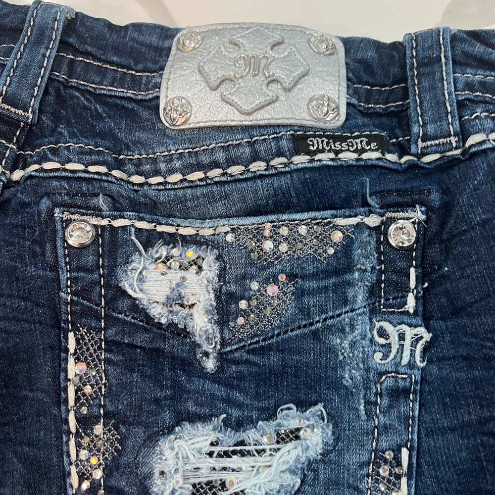 Miss Me Women’s Jeans Sz 32w 37long